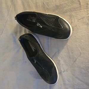 Skechers Madison Ave-City Muze Sneaker￼￼￼￼￼￼￼